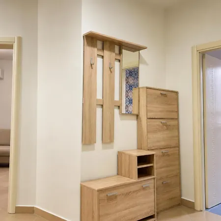 Skyline Apartment
